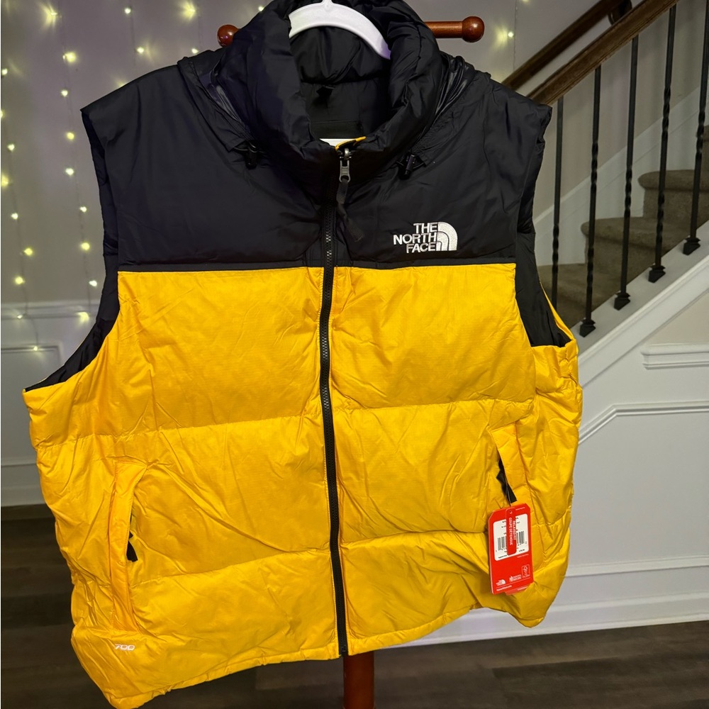 The North Face 1996 Retro Nuptse Vest 'Summit Gold/TNF Black'